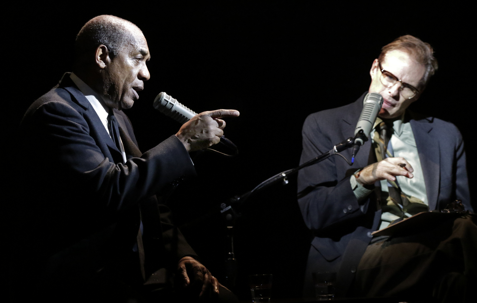Turn Me Loose at the Wallis Annenberg Center for the Performing Arts. Pictured (l-r): Joe Morton and John Carlin. Photo credit: Lawrence K. Ho.